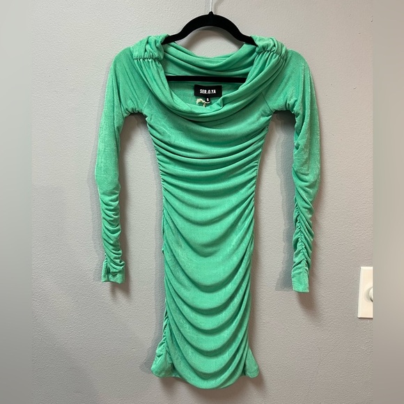 SER.O.YA Green Strapless Dress - Picture 7 of 14